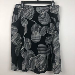 🔥 FINAL SALE PRICE Ann Taylor Skirt Size 10P